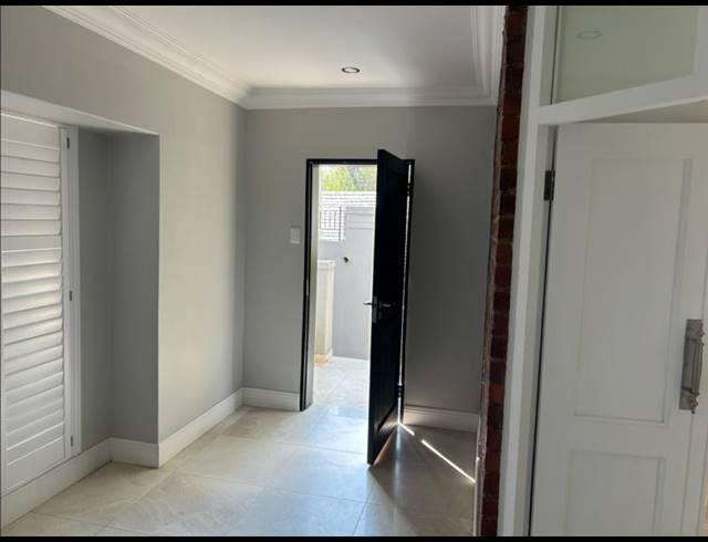 1 BEDROOM PROPERTY TO RENT IN BRYANSTON